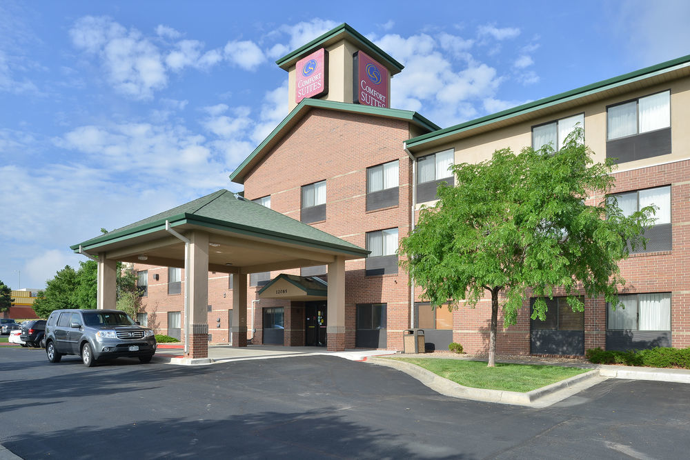 Comfort Suites Denver North - Westminster Exterior photo